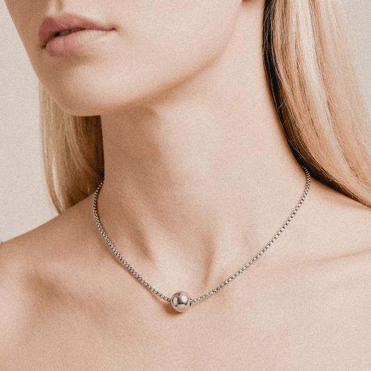Necklaces and chokers: types, lengths and tips for choosing the perfect piece - Luzza Studio