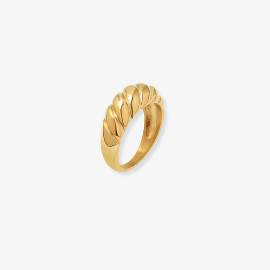 Serpentine Curve Ring